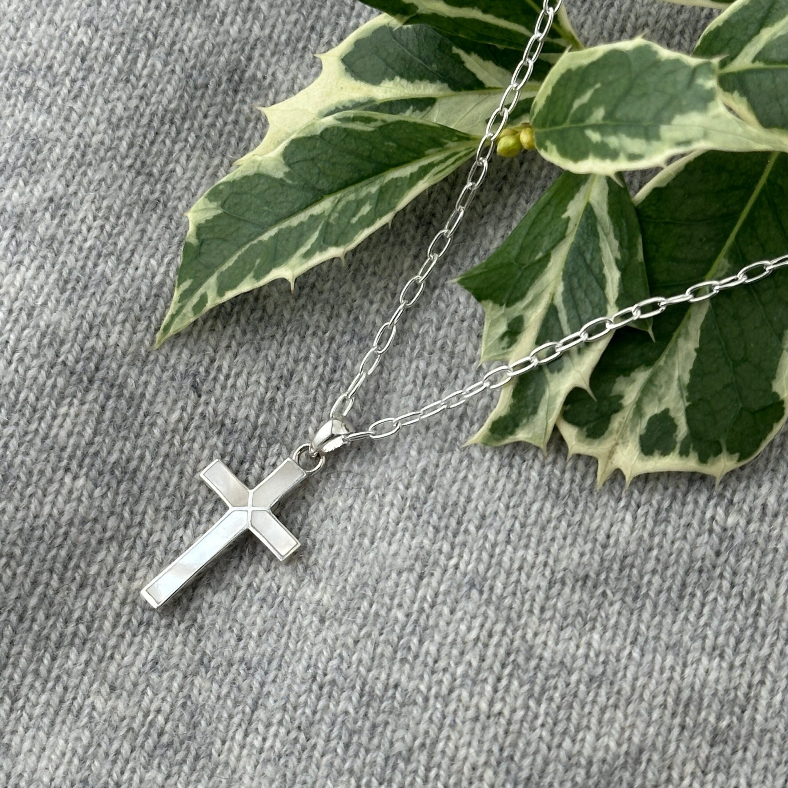 白蝶貝 クロス ネックレス/ペンダント リトルラグーン鎌倉