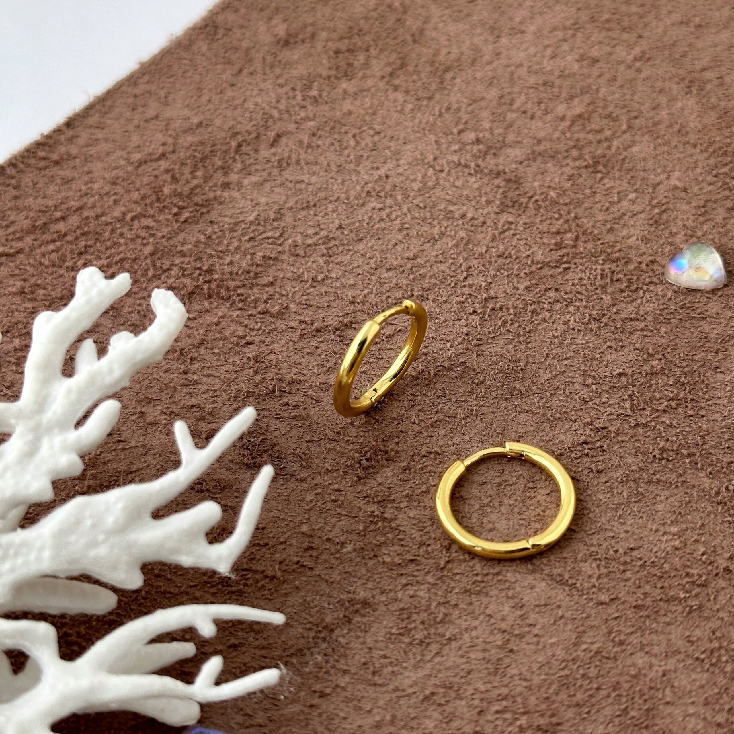 Gold Coating カチッと フープピアス《M size 直径1.7cm》 リトルラグーン鎌倉