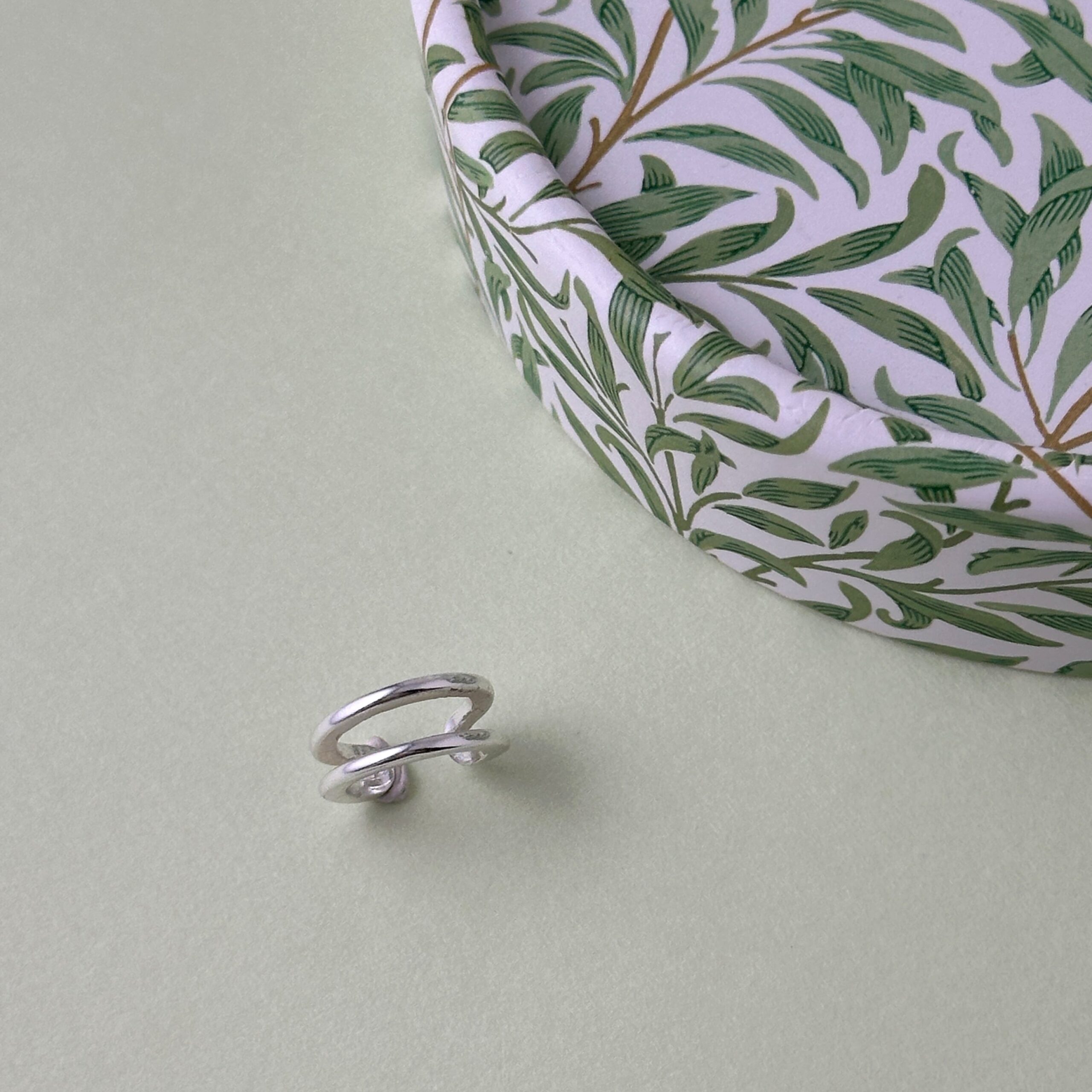 ダブルライン イヤーカフ リトルラグーン鎌倉